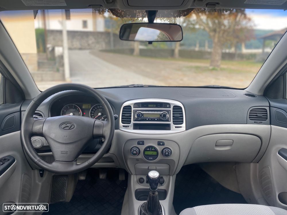 Hyundai Accent 1.5 CRDi VGT Style - 9