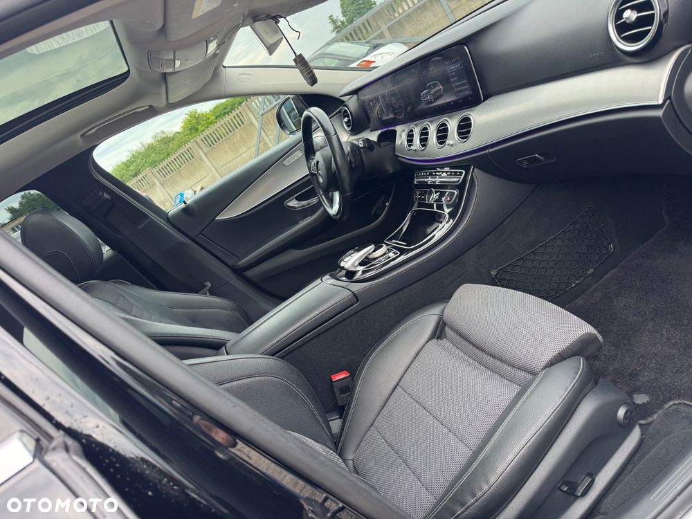 Mercedes-Benz Klasa E 220 d Business Edition 9G-TRONIC - 16