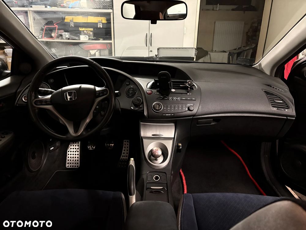 Honda Civic 1.8 Comfort - 13