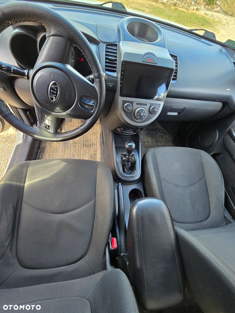 Kia Soul 1.6 CRDI Attract - 2
