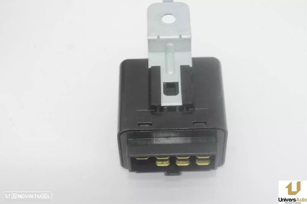 RELÉ HYUNDAI SANTA FÉ II 2007 -954202B500 - 1