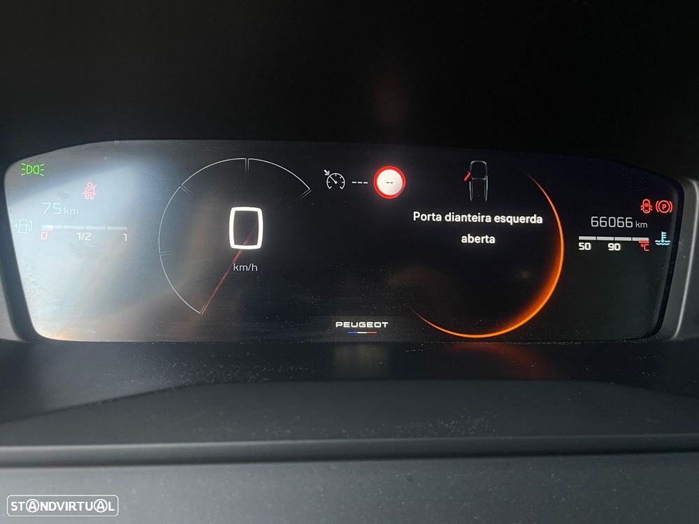 Peugeot 2008 - 14
