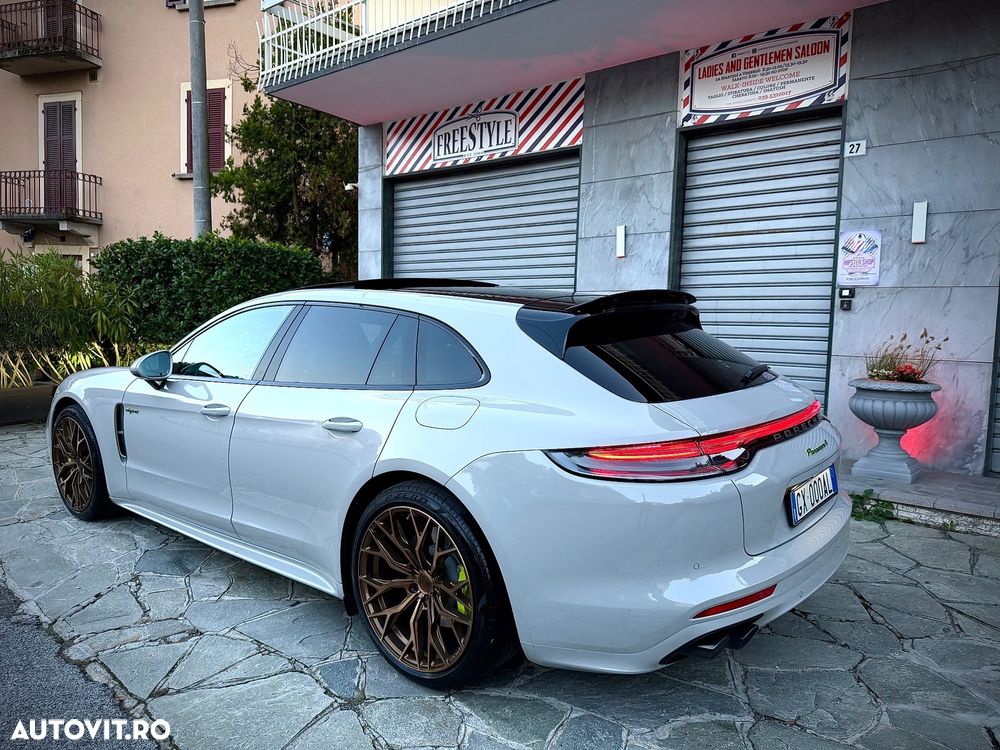 Porsche Panamera 4 Executive - 3
