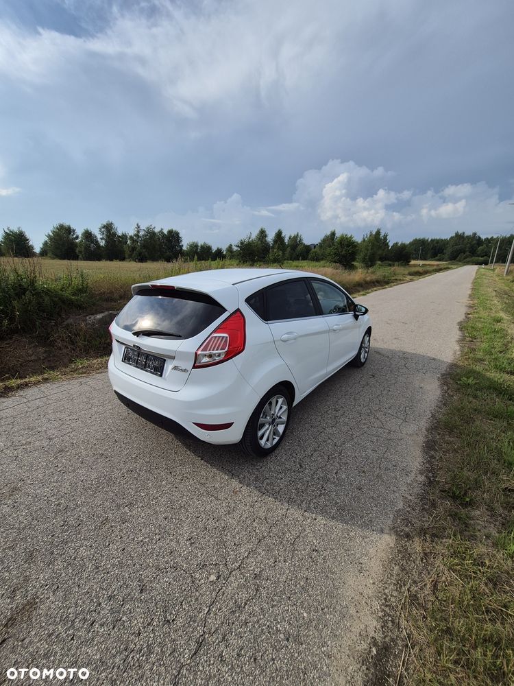 Ford Fiesta - 6