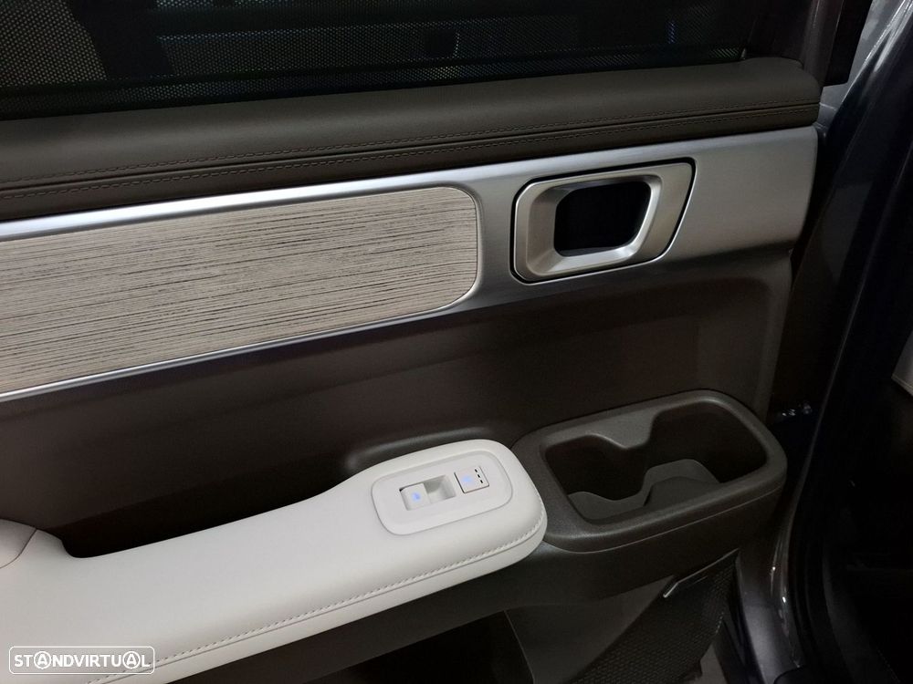 Hyundai Santa Fe 1.6 T-GDI PHEV Vanguard - 17