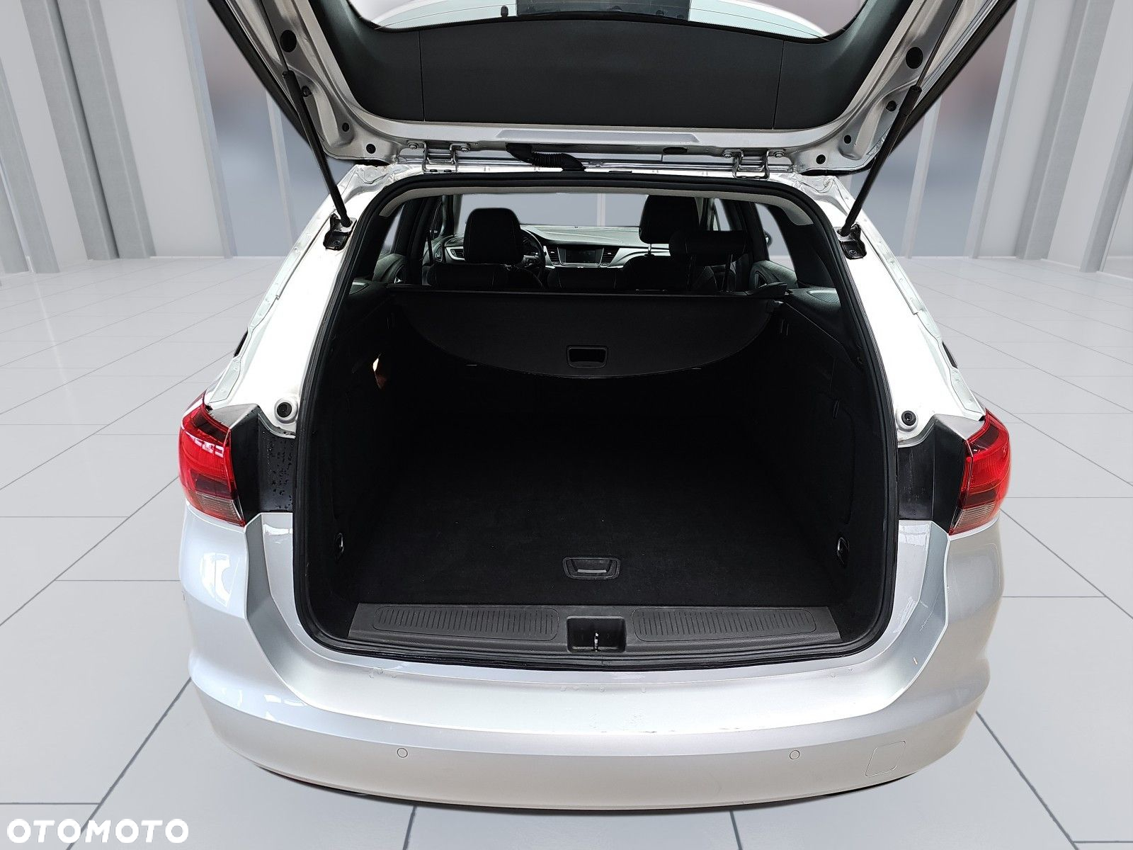 Opel Astra V 1.2 T Edition S&S - 34