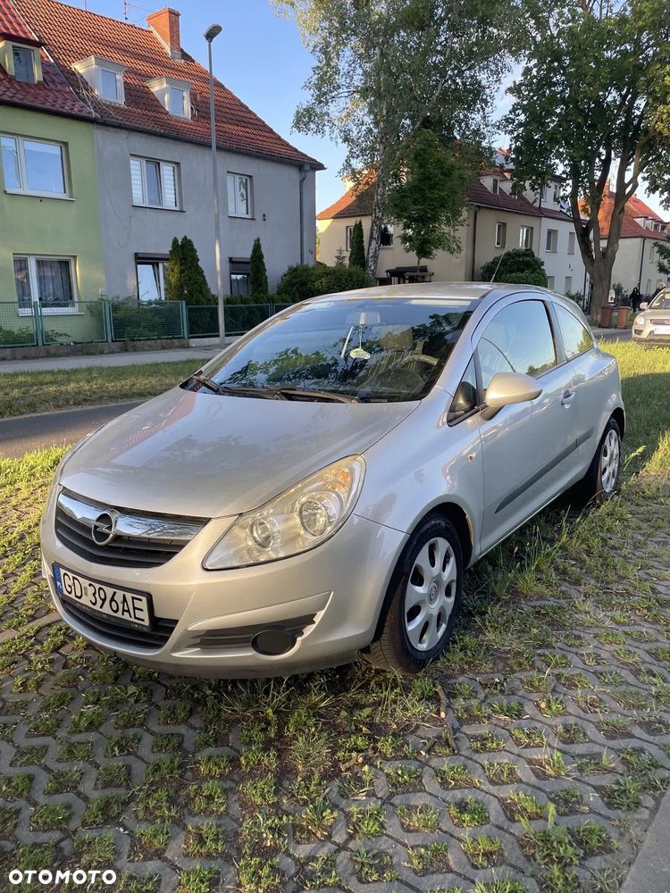 Opel Corsa 1.2 16V Essentia - 1