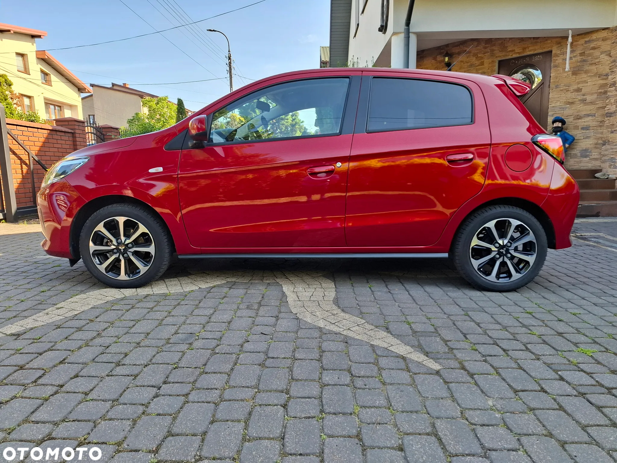 Mitsubishi Space Star - 5