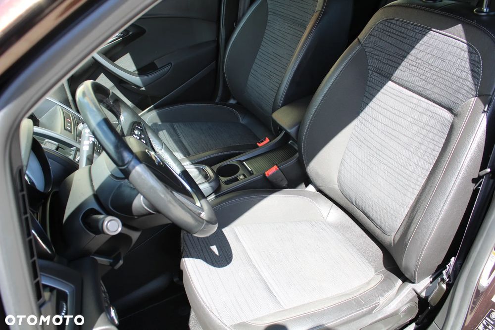 Opel Astra - 17