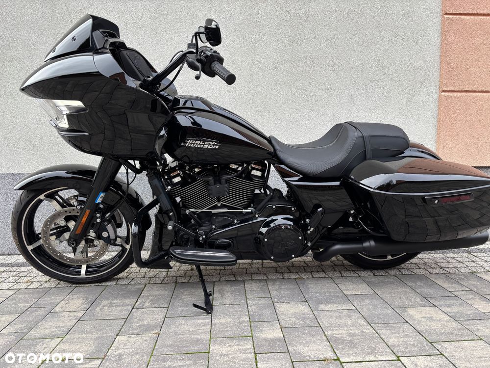 Harley-Davidson Touring Road Glide - 5