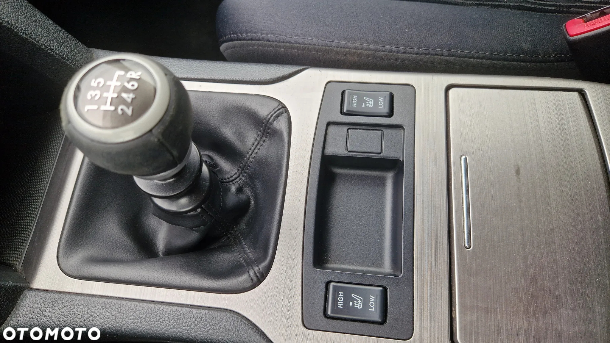 Subaru Legacy Kombi 2.0i Comfort - 23