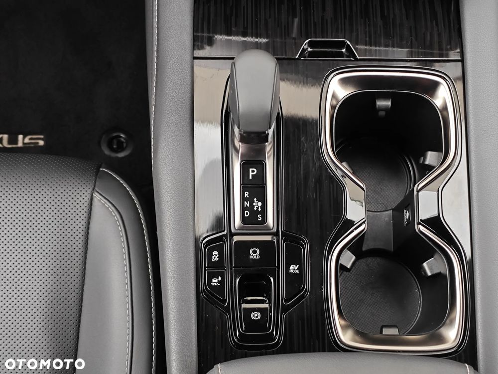 Lexus RX 350h Business - 26