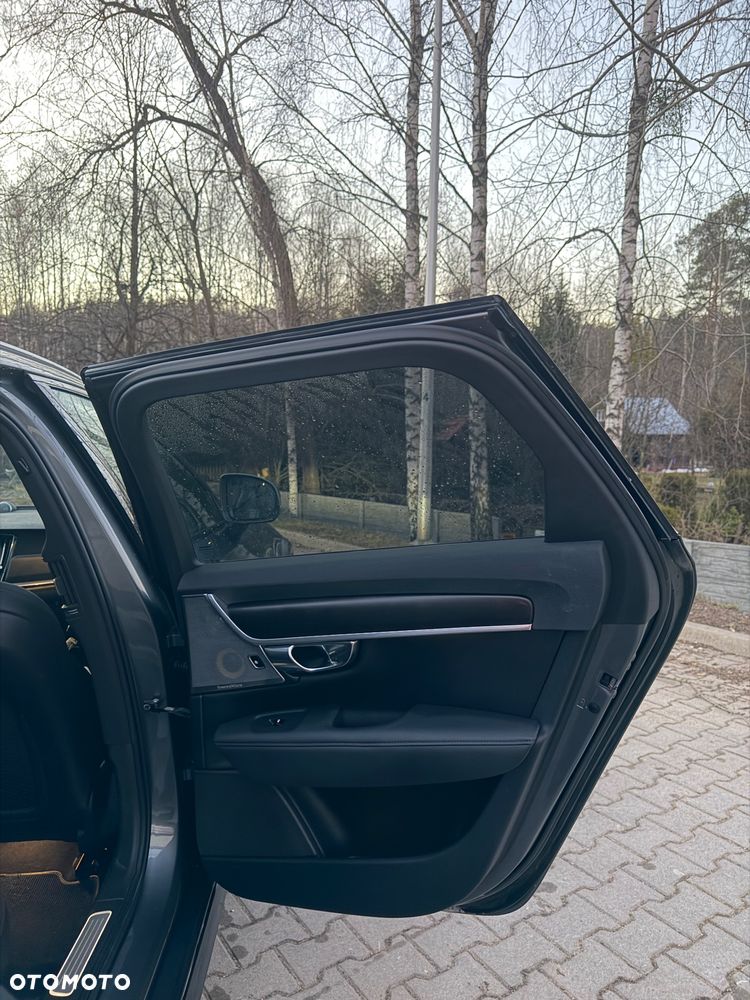 Volvo V90 Cross Country T6 AWD - 18