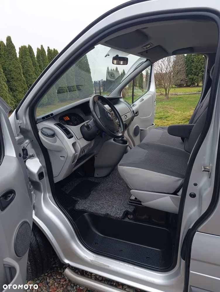 Opel Vivaro - 26