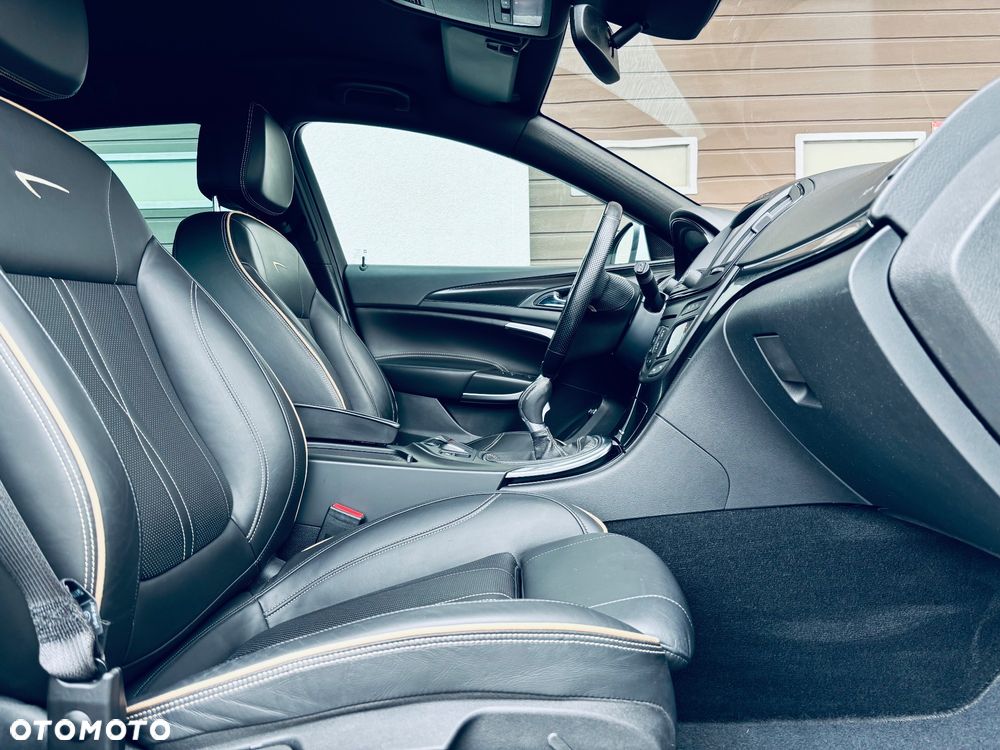 Opel Insignia - 17