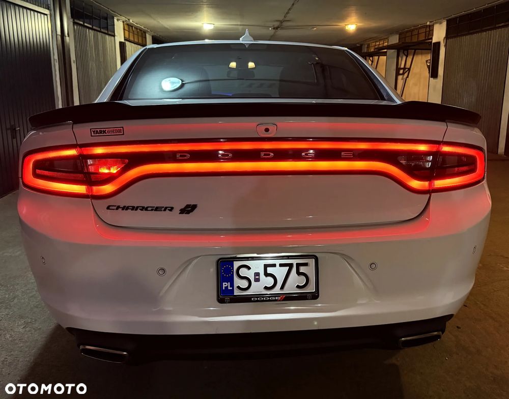 Dodge Charger - 8