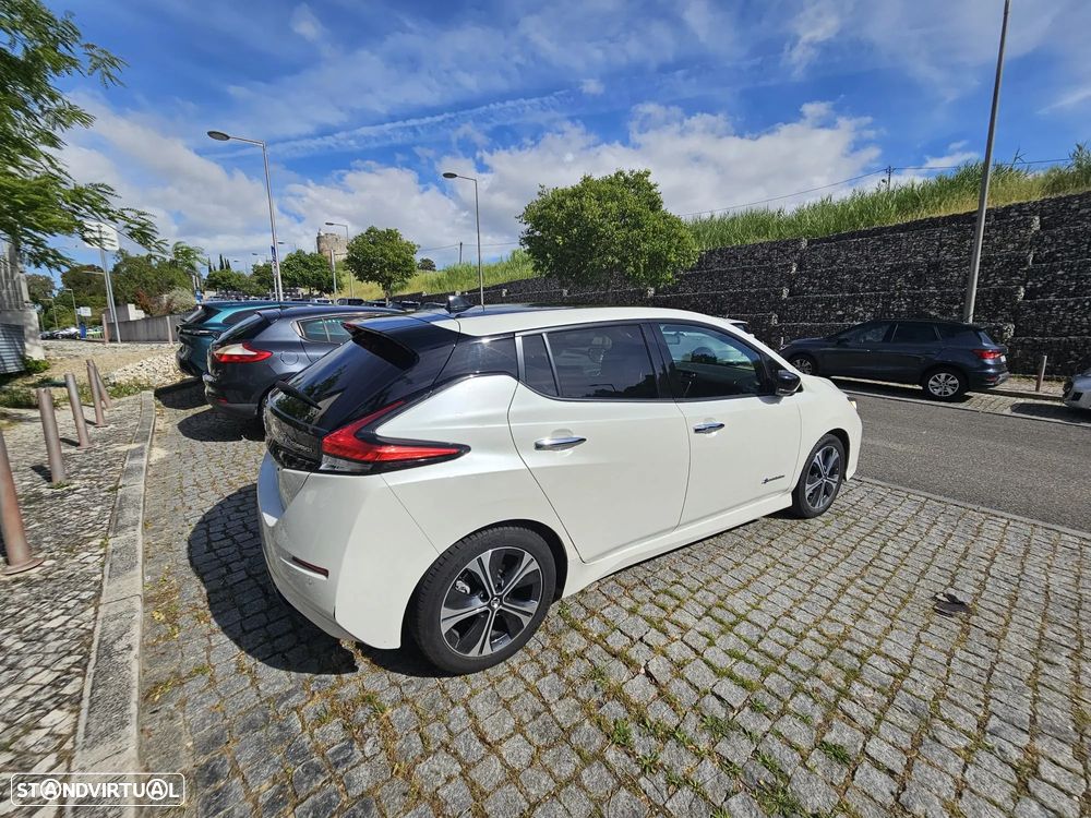 Nissan Leaf N-Connecta Two Tone - 18