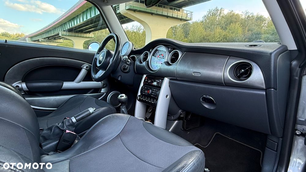 MINI Cooper S Standard - 7