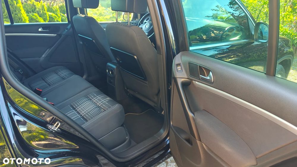 Volkswagen Tiguan 2.0 TDI 4Mot Sport&Style - 25