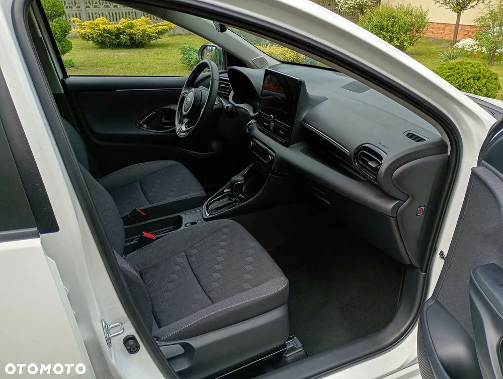 Toyota Yaris Hybrid 1.5 Executive - 10