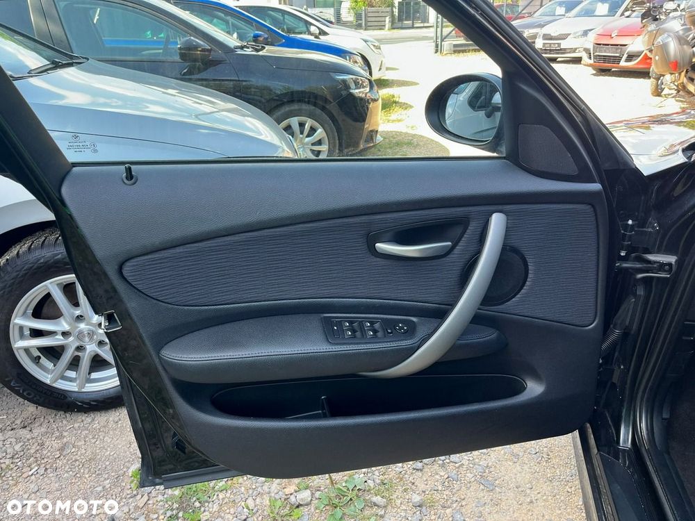 BMW Seria 1 - 16