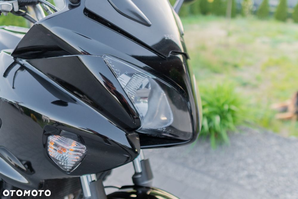 Honda CBF - 15