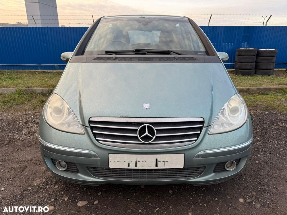 Dezmembrez / Dezmembrari / Piese Mercedes A-Class W169 2.0CDI OM.640 cutie automata 2004-2008 - 2