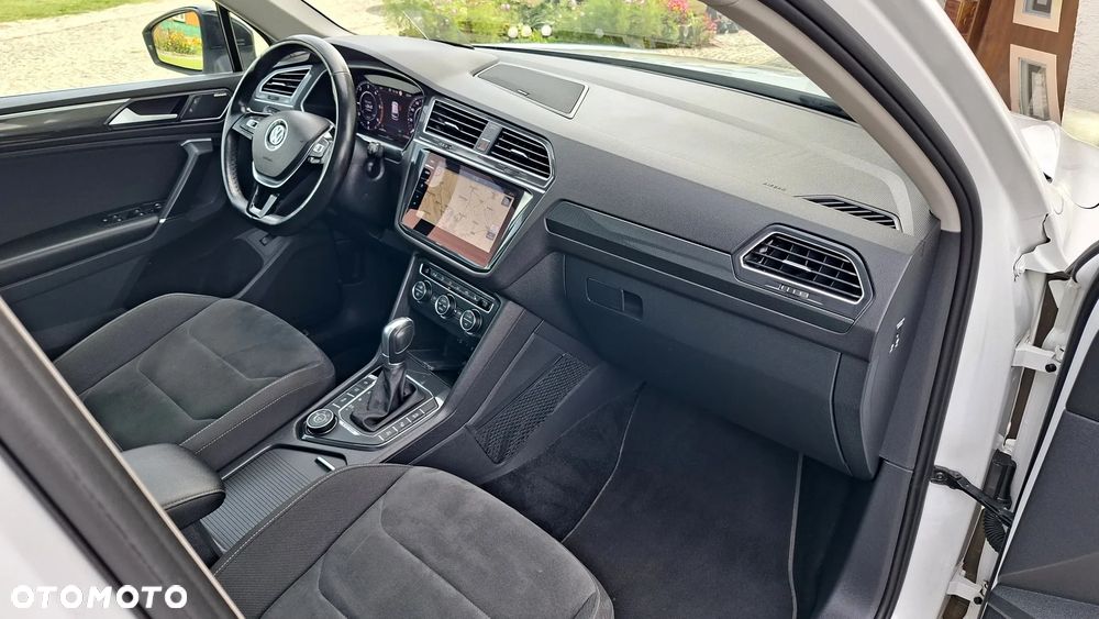 Volkswagen Tiguan 2.0 TDI SCR 4MOTION DSG Highline - 33