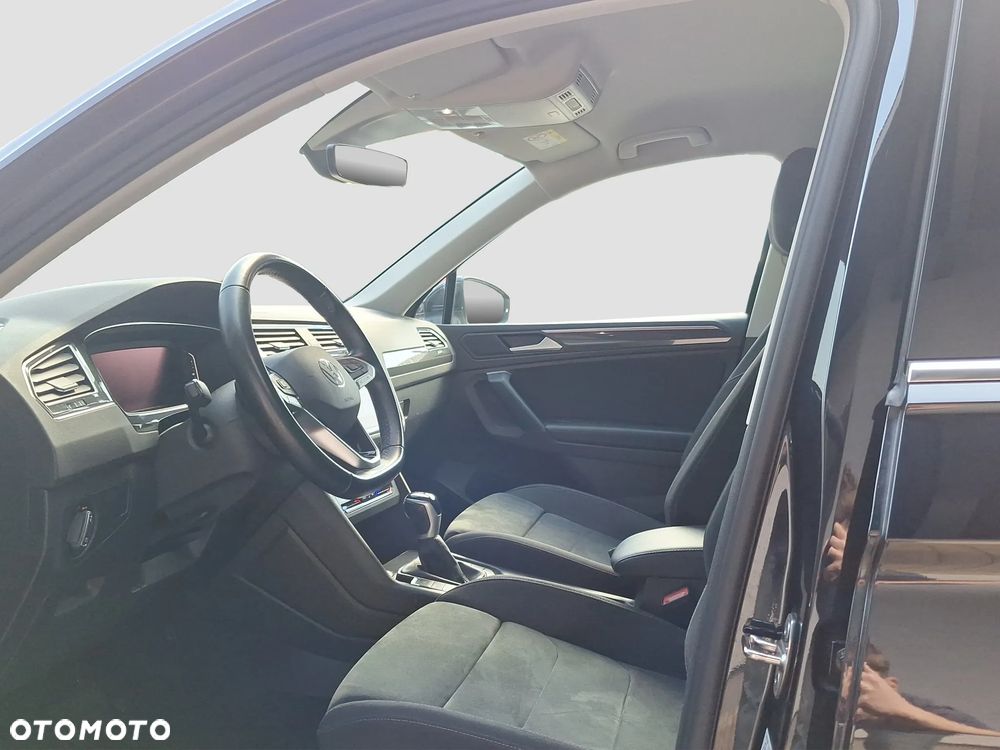 Volkswagen Tiguan 1.5 TSI EVO Elegance DSG - 9