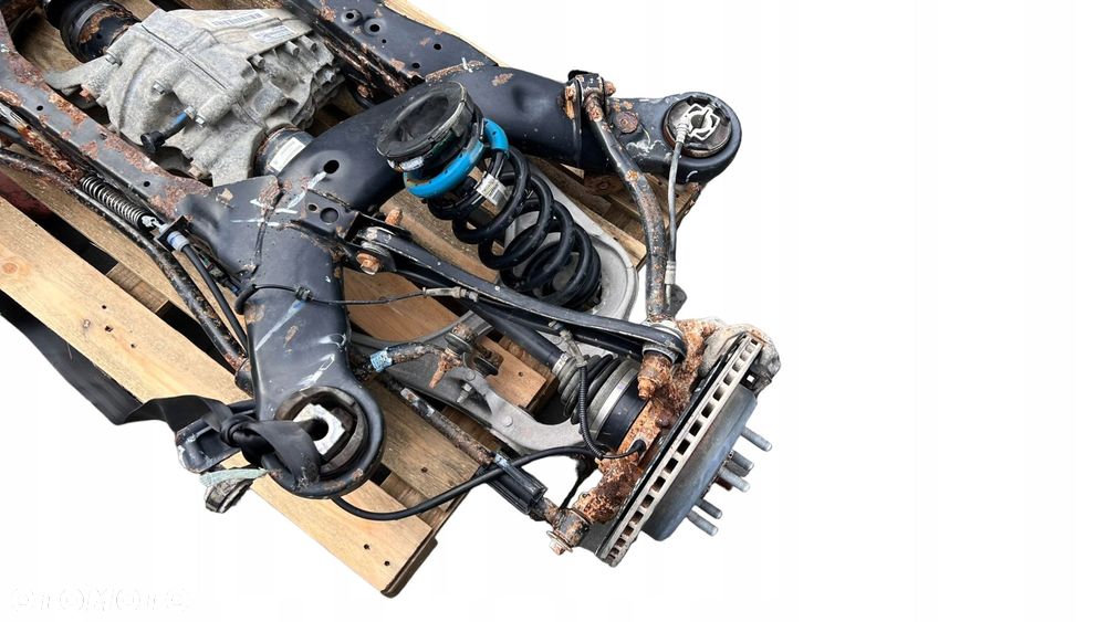 ZAWIESZENIE PRAWE TYLNE PRAWY TYŁ KOMPLETNE JEEP GRAND CHEROKEE WK2 3.0 CRD