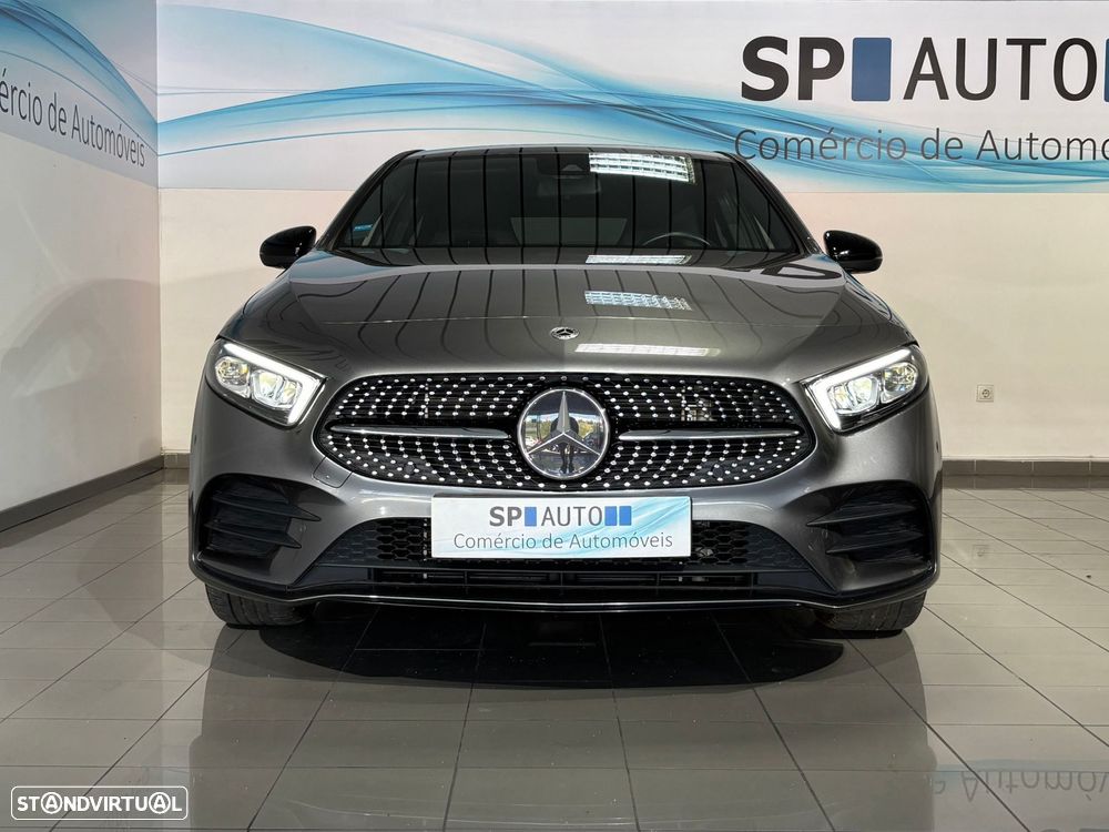 Mercedes-Benz A 250 e 8G-DCT AMG Line - 3