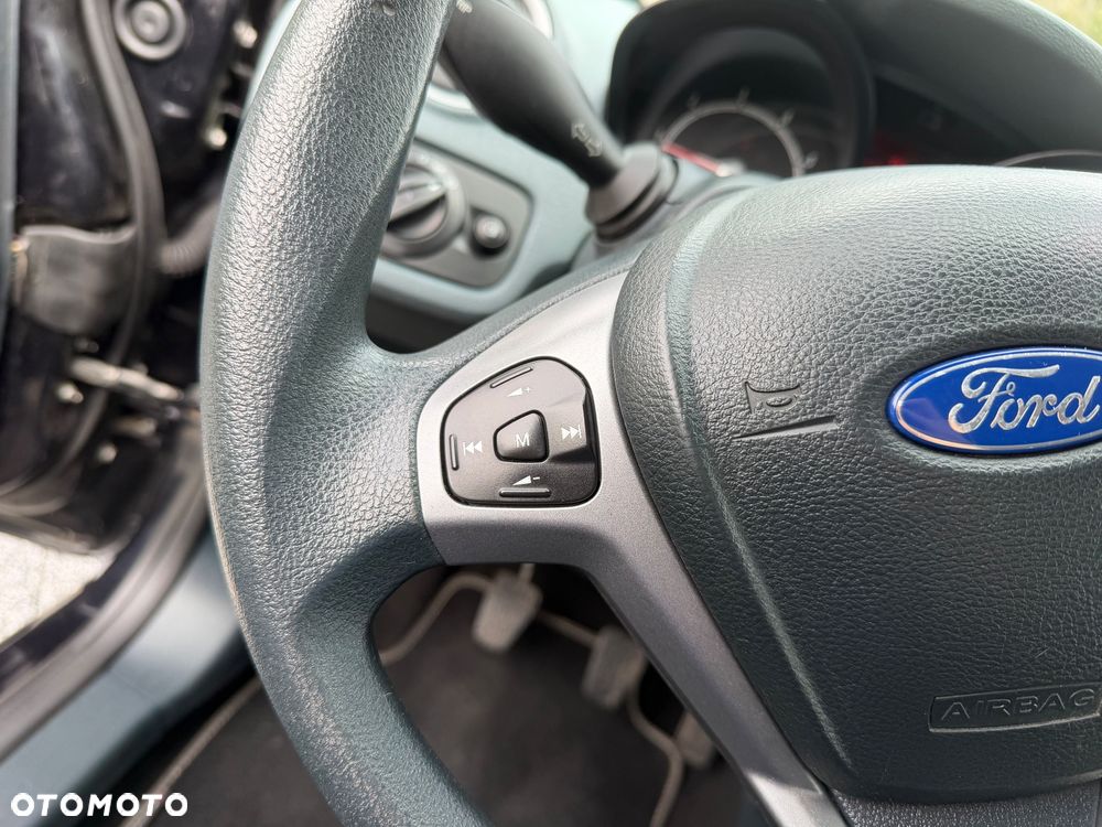 Ford Fiesta 1.25 Trend - 18