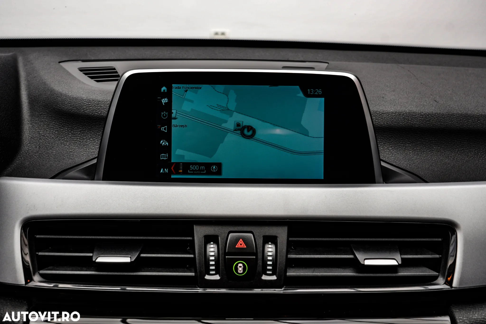 BMW X1 sDrive18d Sport Line - 19