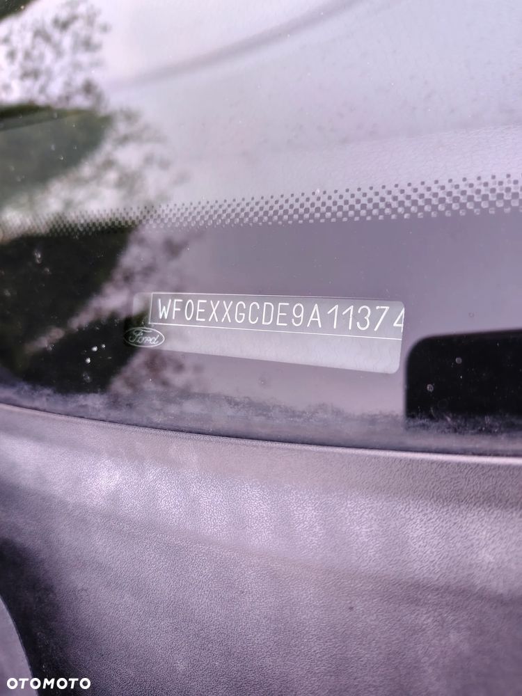 Ford C-MAX - 11