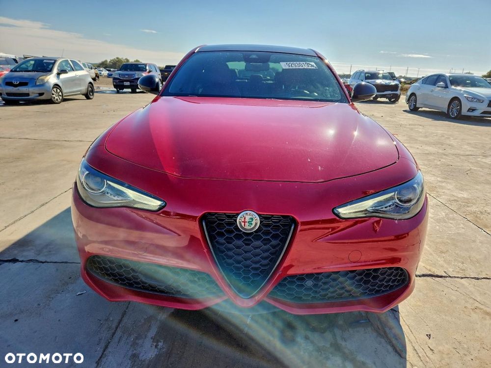 Alfa Romeo Giulia - 3