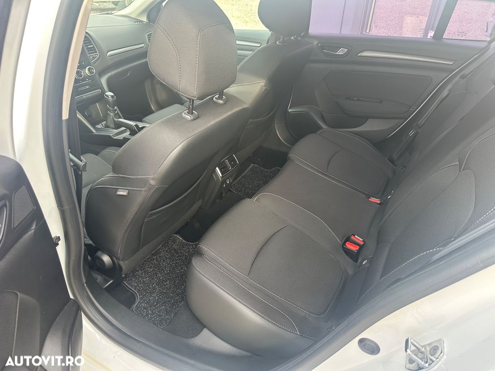 Renault Megane Blue dCi 116 Life - 14