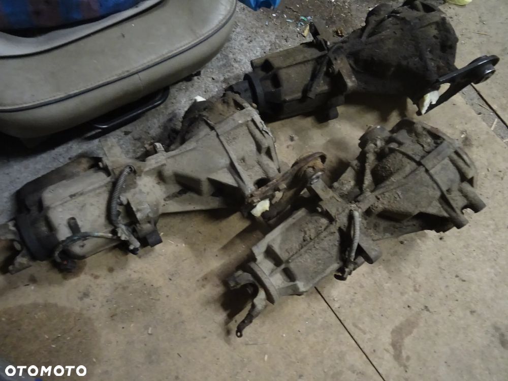 ford maverick mazda tribute most tylny 2,0 124 KM 2,3 150 KM 3,0 V6 197/203 KM