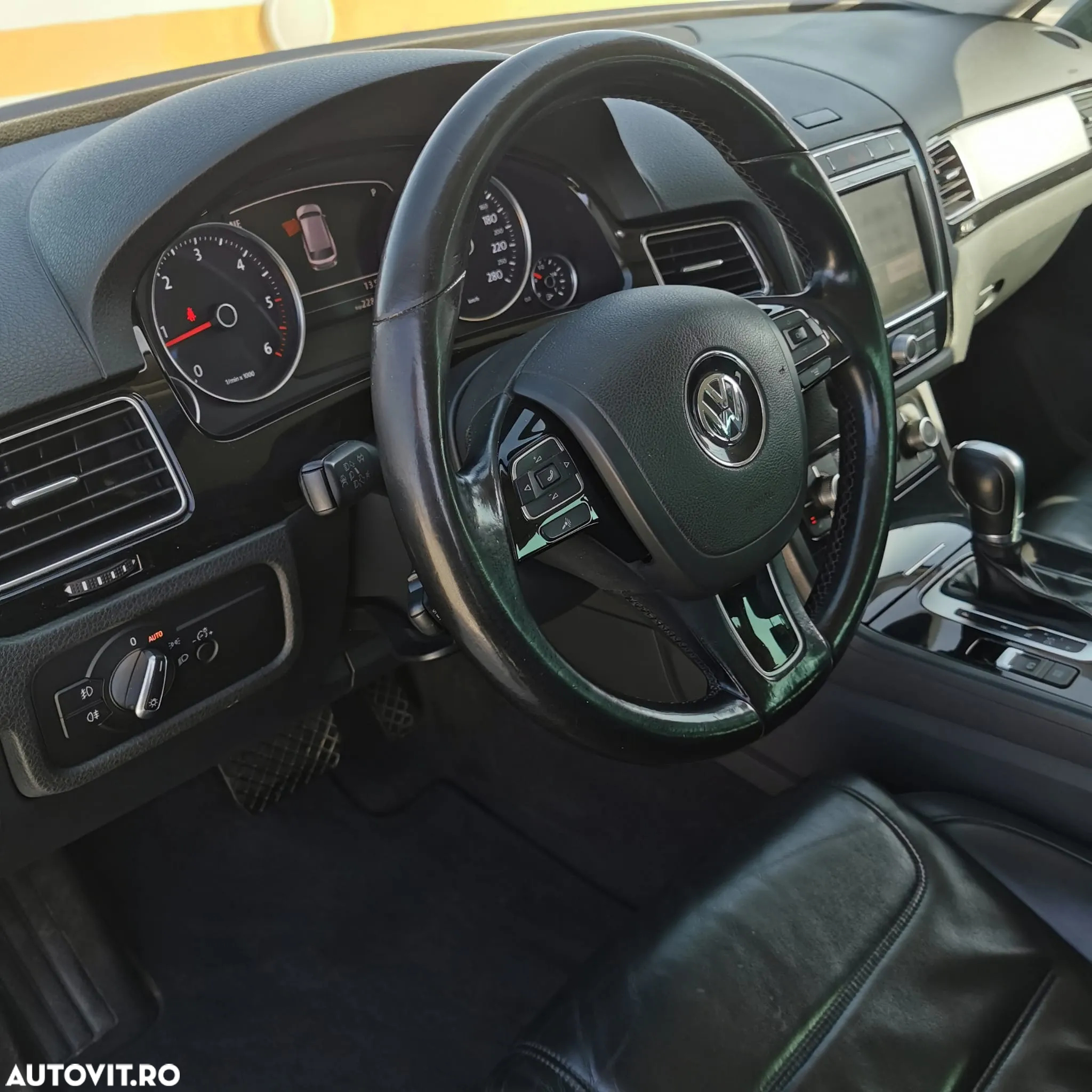 Volkswagen Touareg 3.0 V6 TDI SCR Blue Motion DPF Automatik - 10