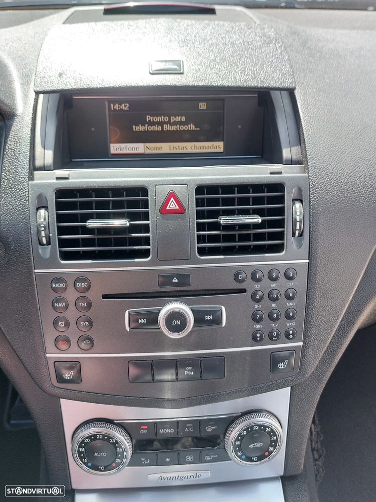 Mercedes-Benz C 250 Station CDI DPF BlueEFFICIENCY Avantgarde - 24
