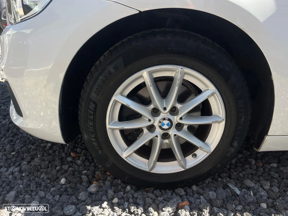 BMW 216 Active Tourer d Advantage - 23