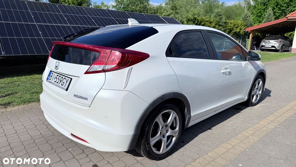 Honda Civic 1.6 i-DTEC Executive Navi ADAS II - 4