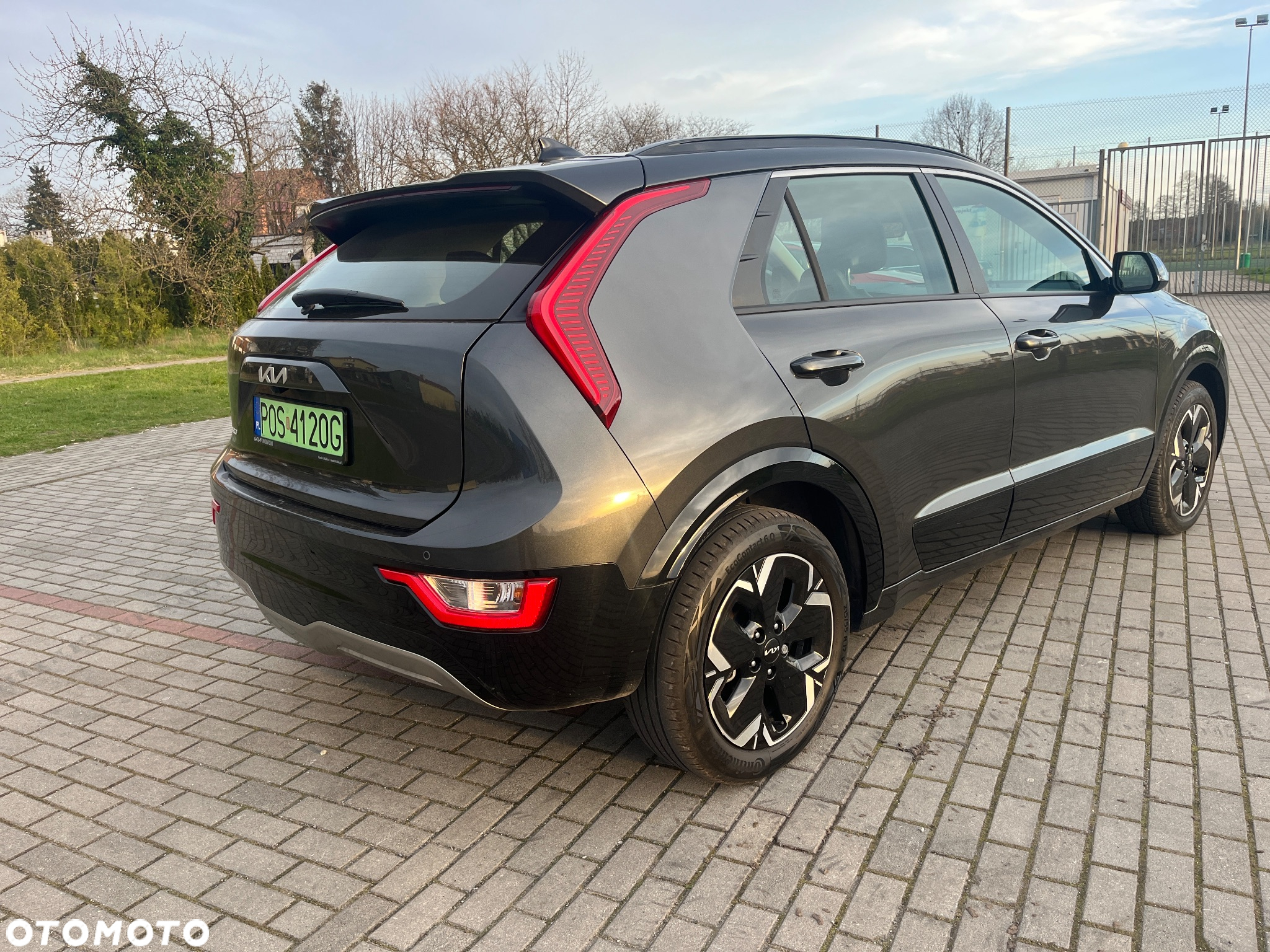 Kia Niro e-Niro 64kWh XL - 3