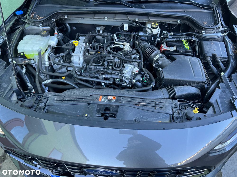 Ford Focus 1.0 EcoBoost Hybrid ST-LINE - 19