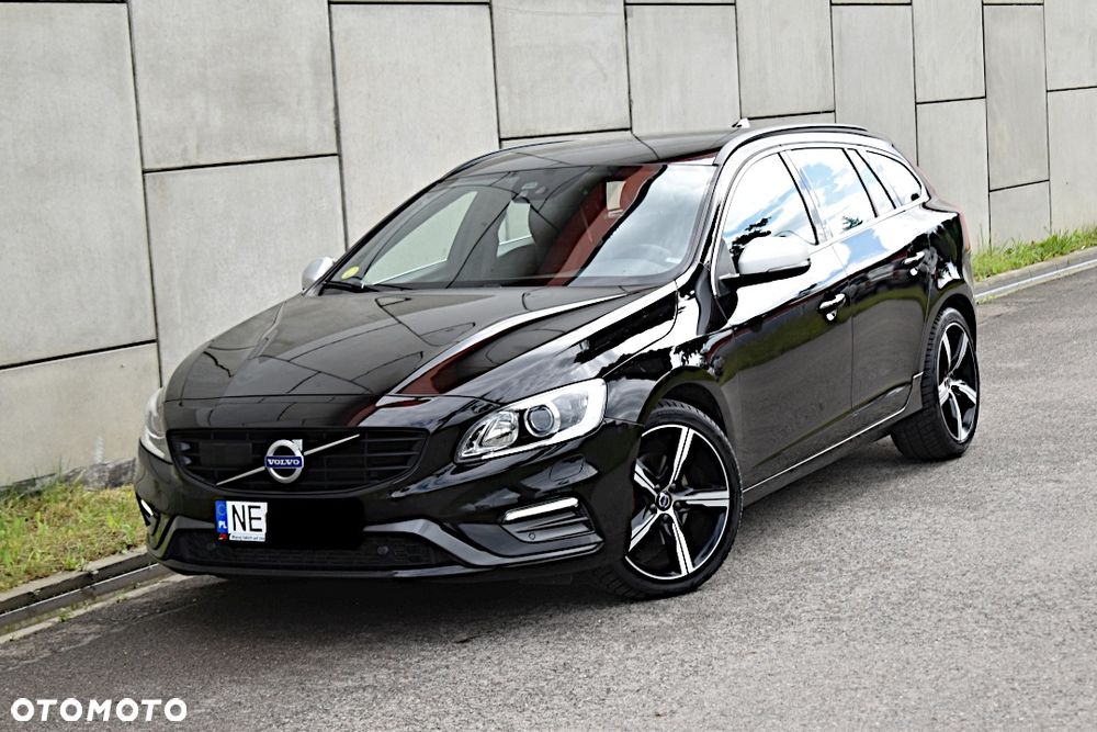 Volvo V60 D4 Geartronic R-Design - 1