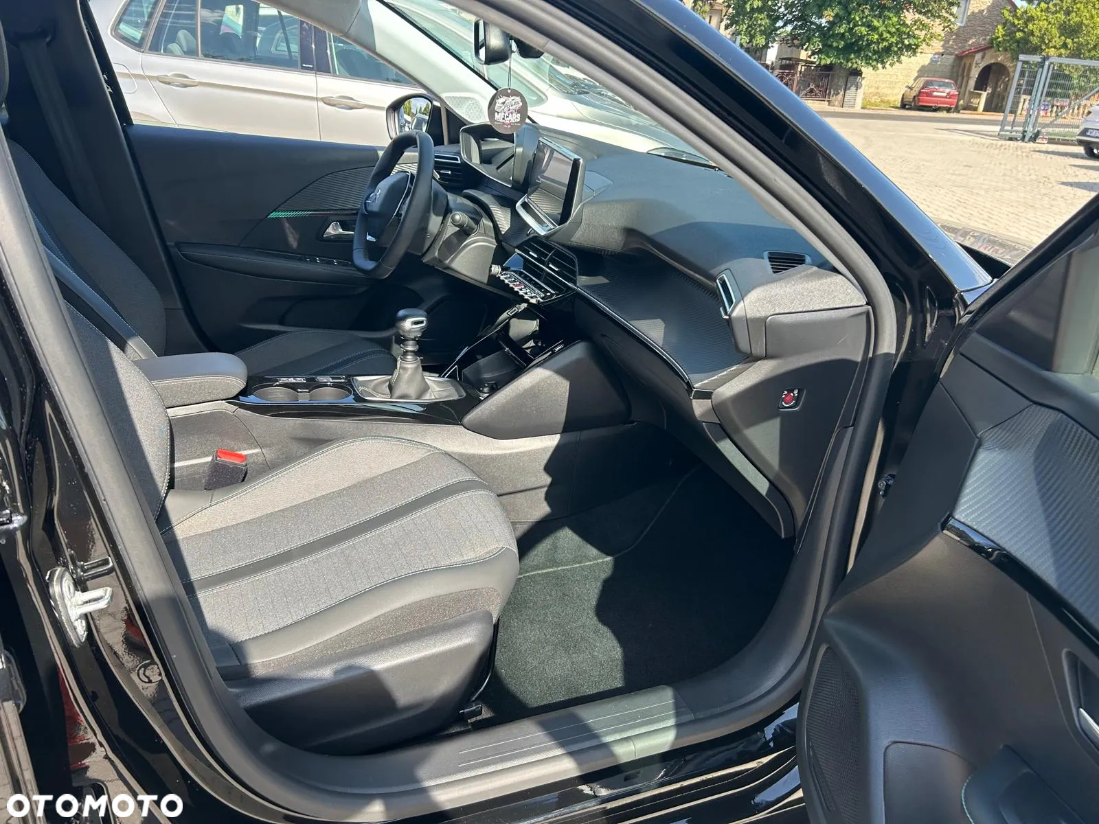 Peugeot 208 PureTech 100 Style - 20