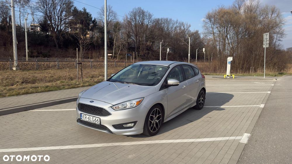 Ford Focus - 1