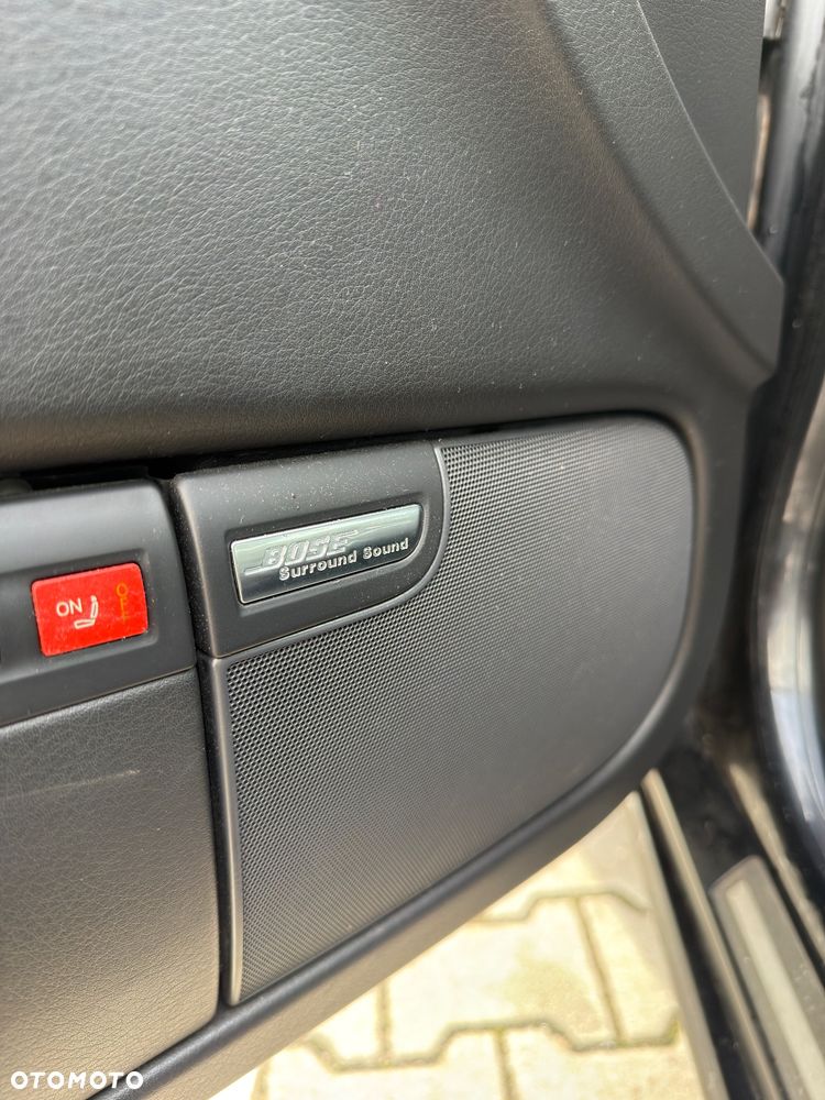 Audi A8 4.2 Quattro - 10