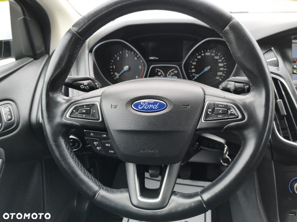Ford Focus 1.5 TDCi DPF Start-Stopp-System Titanium - 34