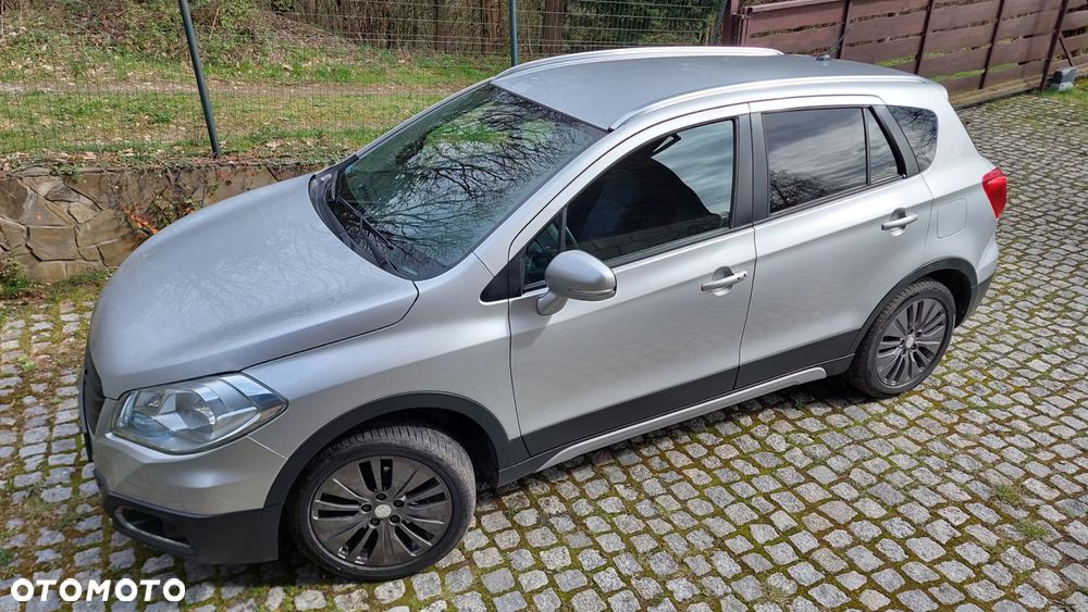 Suzuki SX4 S-Cross 1.6 Premium 4WD - 11