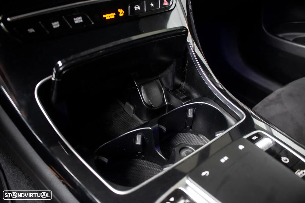 Mercedes-Benz GLC 300 e 4Matic 9G-TRONIC AMG Line - 20